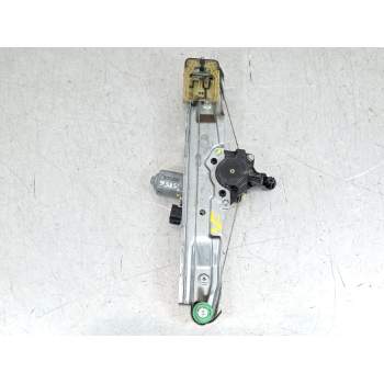 ELEVALUNAS TRASERO DERECHO BM51A27000BE 