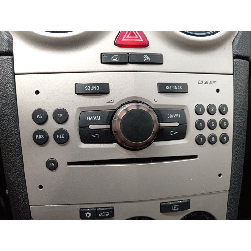 Recambio de sistema audio / radio cd para opel corsa d catch me referencia OEM IAM   