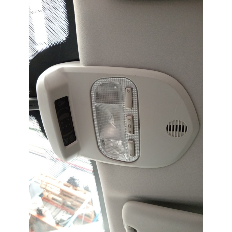 Recambio de luz interior para peugeot 5008 premium referencia OEM IAM   