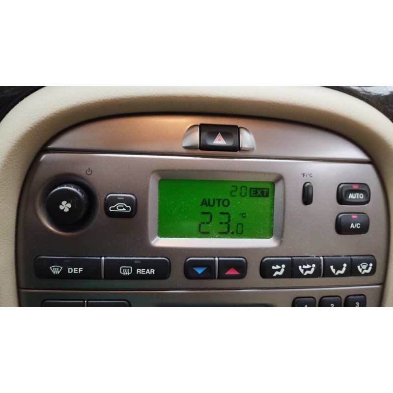 Recambio de mando climatizador para jaguar x-type 2.2 d classic referencia OEM IAM   