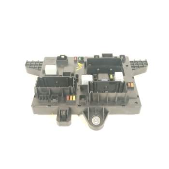 CAJA RELES / FUSIBLES 13449202 365927271 