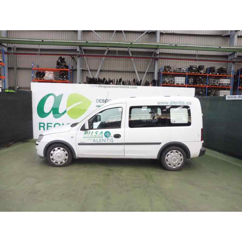 opel combo (corsa c) del año 2004