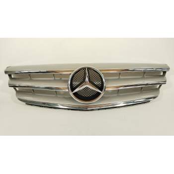 REJILLA DELANTERA A1698800883 A1698880640