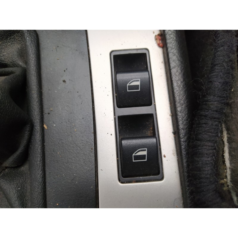 Recambio de mando elevalunas delantero derecho para bmw serie 3 berlina (e46) 330d referencia OEM IAM   