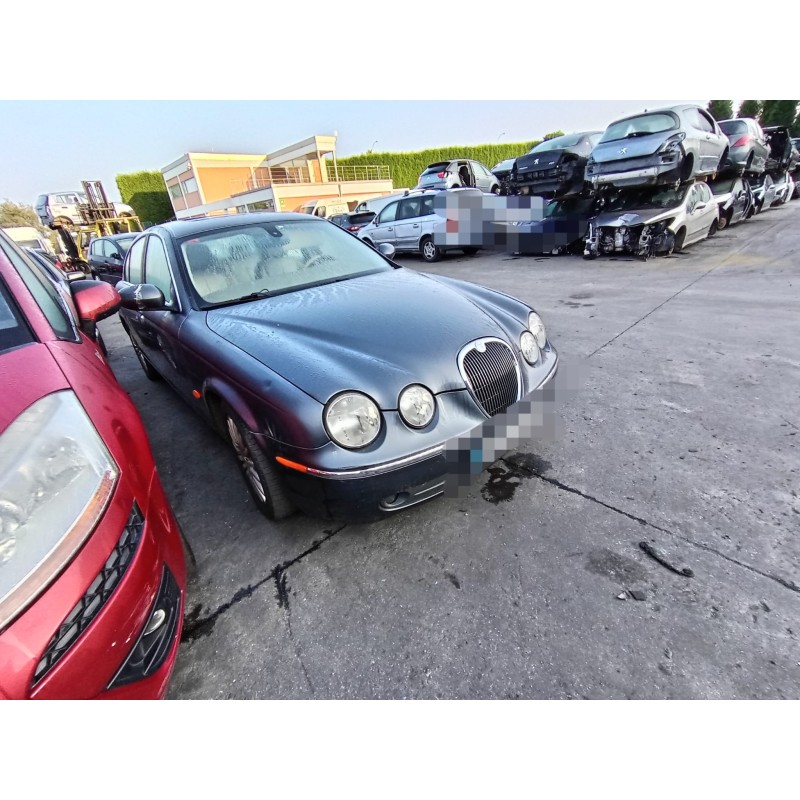 jaguar s-type del año 2004