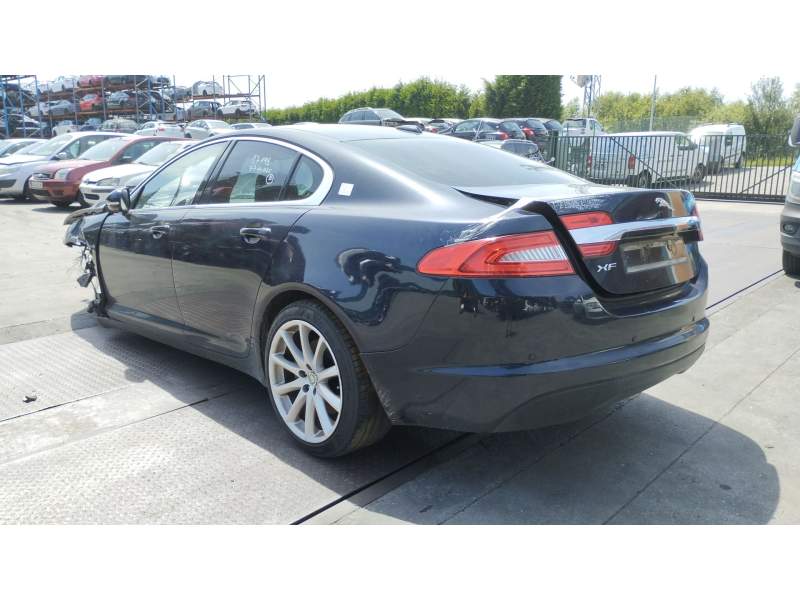 jaguar xf i (x250) del año 2011