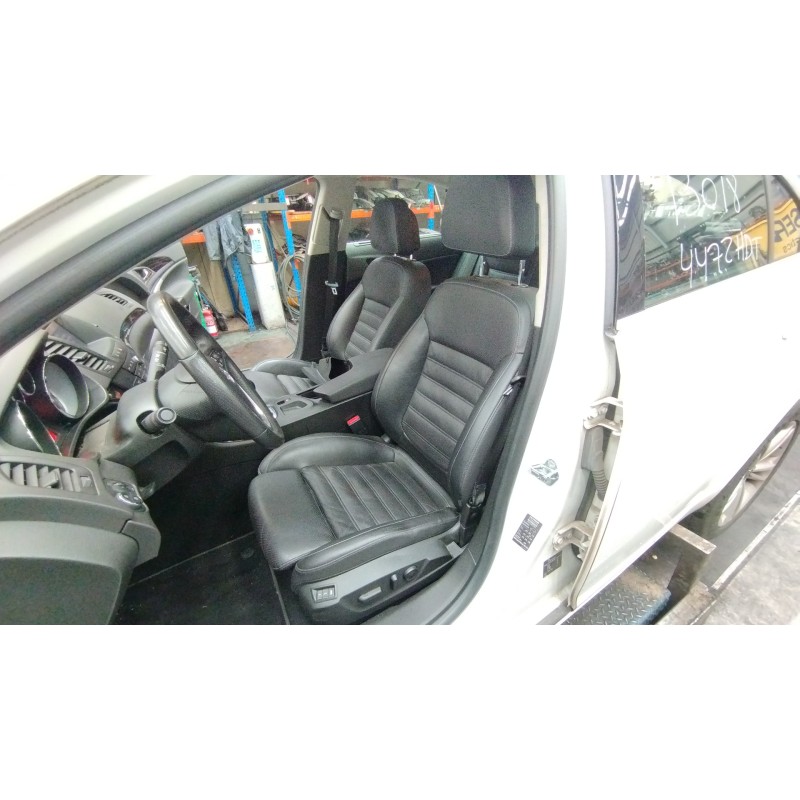 Recambio de asiento delantero izquierdo para opel insignia berlina cosmo referencia OEM IAM   