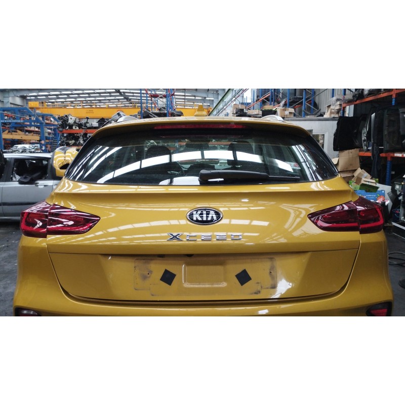 Recambio de porton trasero para kia xceed m6ah11 referencia OEM IAM   