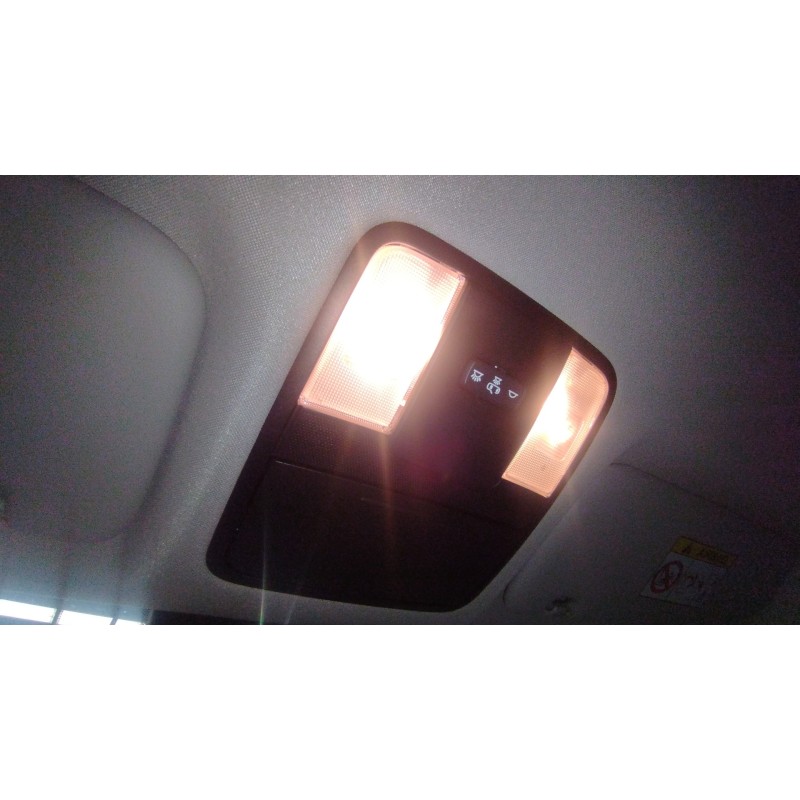 Recambio de luz interior para kia xceed m6ah11 referencia OEM IAM   