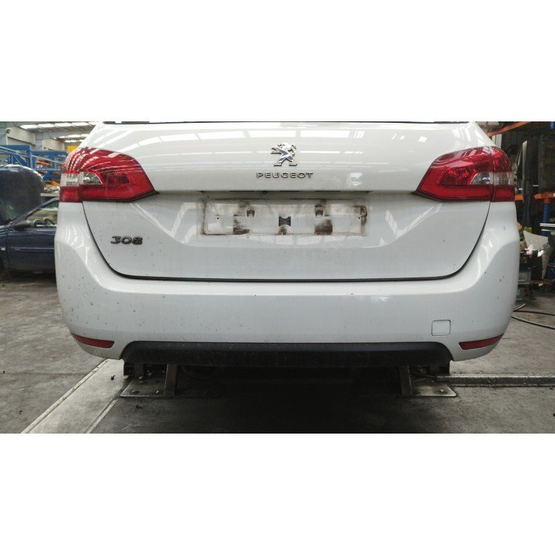 Recambio de paragolpes trasero para peugeot 308 sw access referencia OEM IAM   