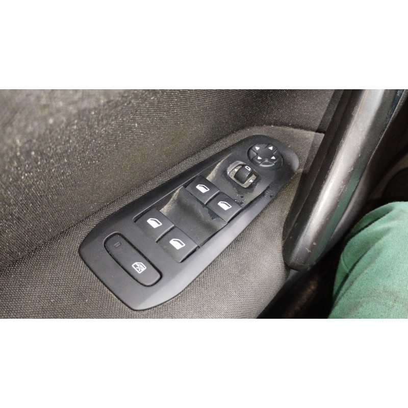 Recambio de mando elevalunas delantero izquierdo para peugeot 308 sw access referencia OEM IAM   