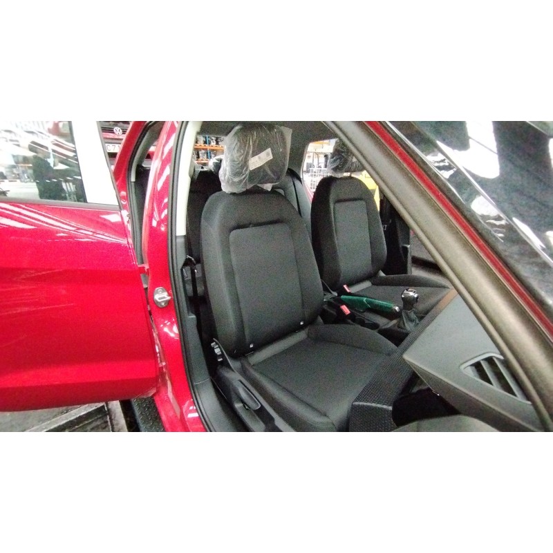 Recambio de asiento delantero derecho para audi a1 sportback (gba) 25 tfsi básico referencia OEM IAM   