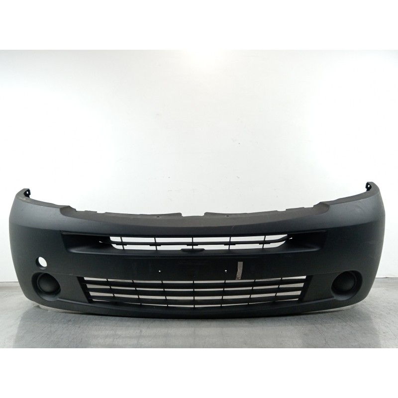 Recambio de paragolpes delantero para nissan interstar mod. 04 (x70) combi l 1h1 9 - plazas, 2.8 t referencia OEM IAM 8200394563