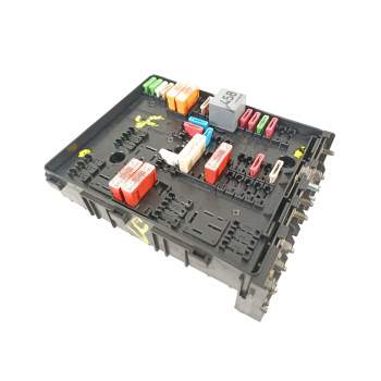 CAJA RELES / FUSIBLES 1K0937124K 