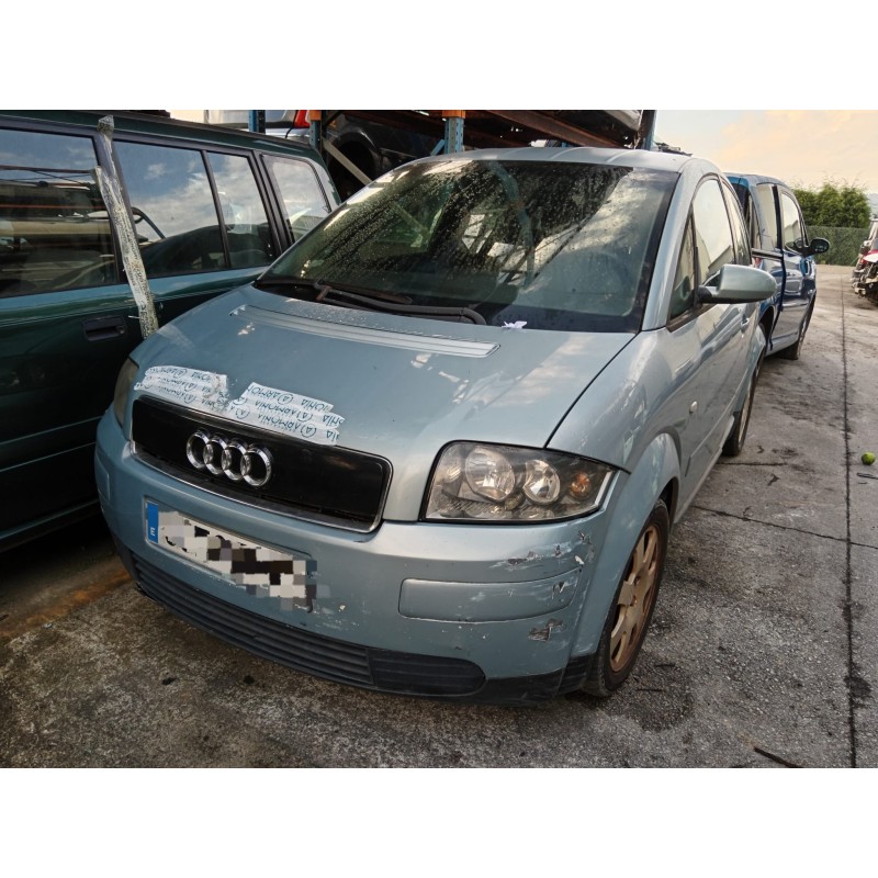 audi a2 (8z) del año 2002