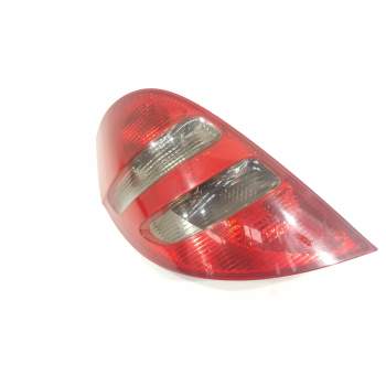 PILOTO TRASERO IZQUIERDO A1698200964L 