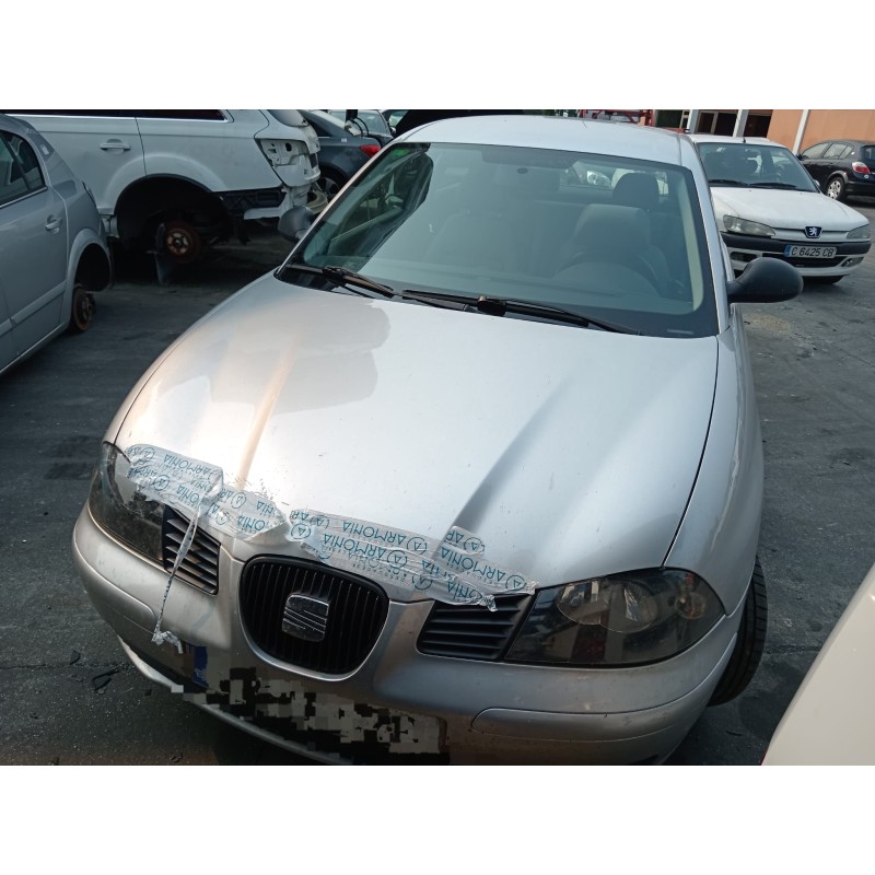 seat ibiza (6l1) del año 2004