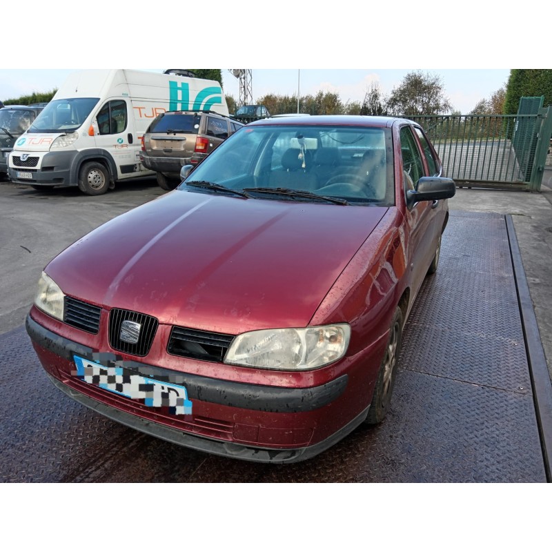 seat cordoba berlina (6k2) del año 2001