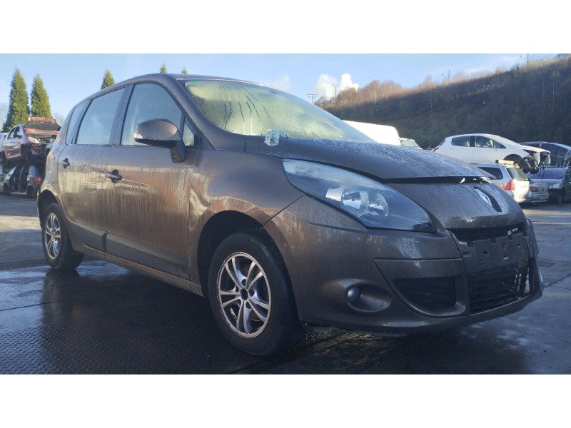 renault scenic iii del año 2014