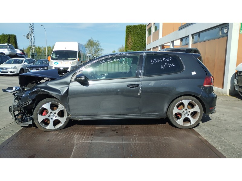 volkswagen golf vi (5k1) del año 2011