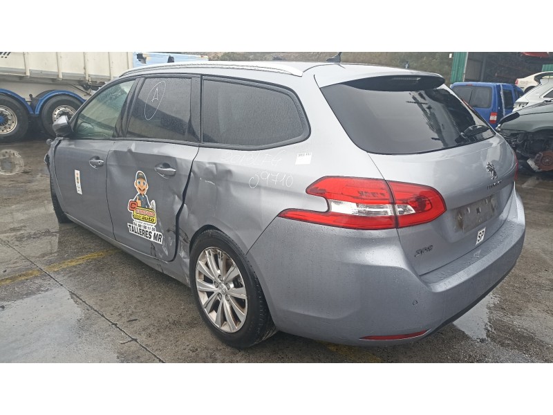 peugeot 308 sw del año 2020