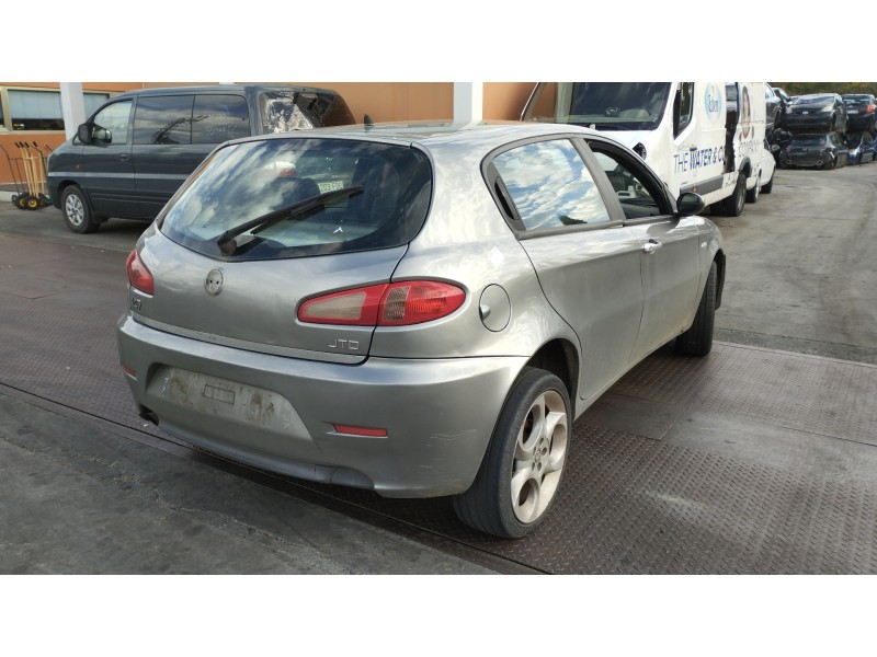 alfa romeo 147 (190) del año 2005