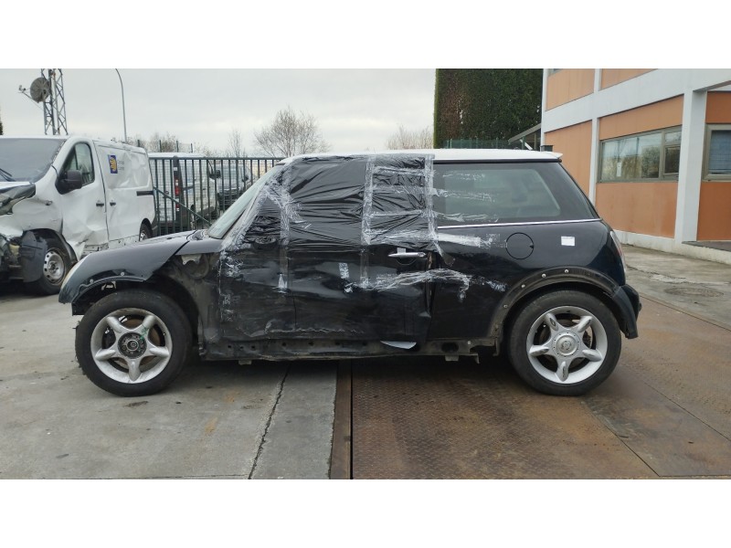 bmw mini (r50,r53) del año 2004