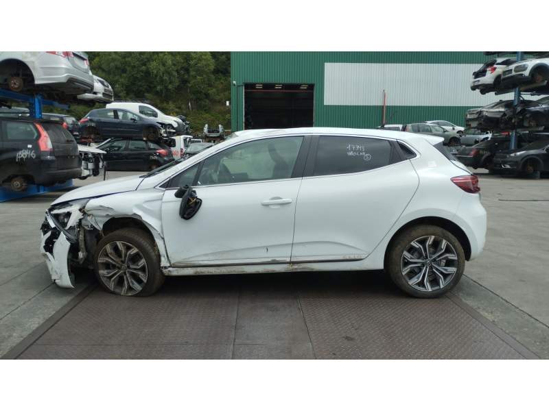 renault clio v (b7_) del año 2020