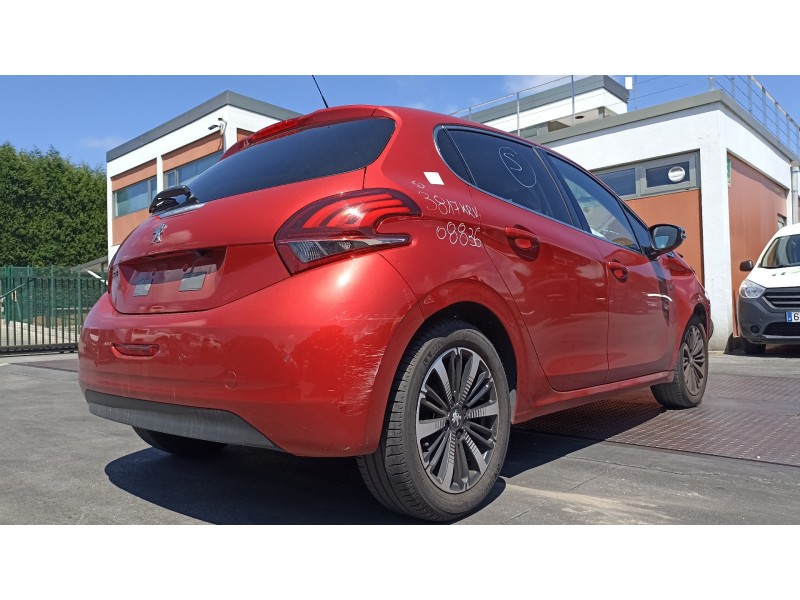 peugeot 208 del año 2018