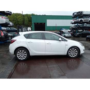 OPEL ASTRA J (P10)