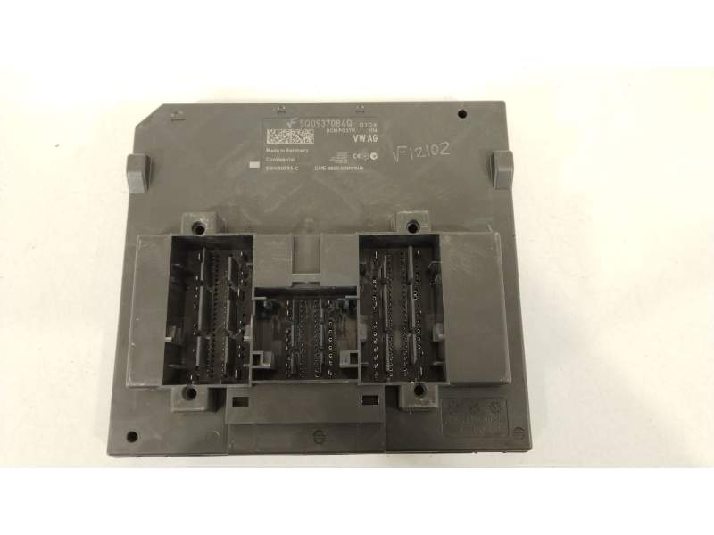 MODULO ELECTRONICO 5Q0937084Q 5WK50593C BCMPQ37H