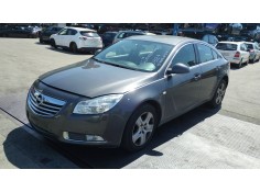 opel insignia berlina del año 2010 2