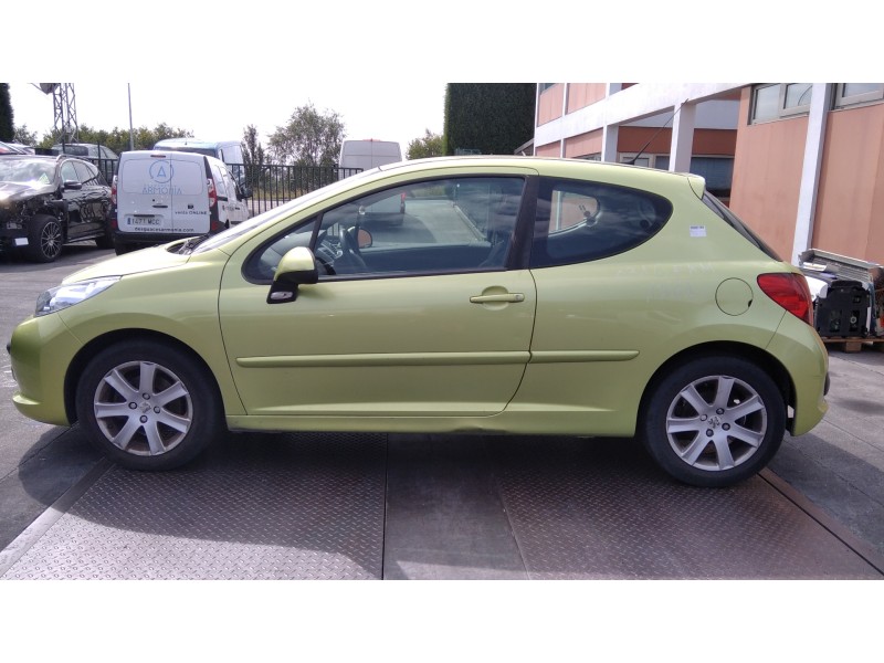 peugeot 207 del año 2007
