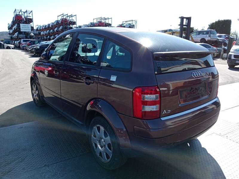 audi a2 (8z) del año 2002