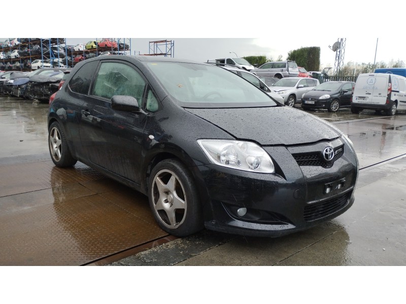 toyota auris del año 2008