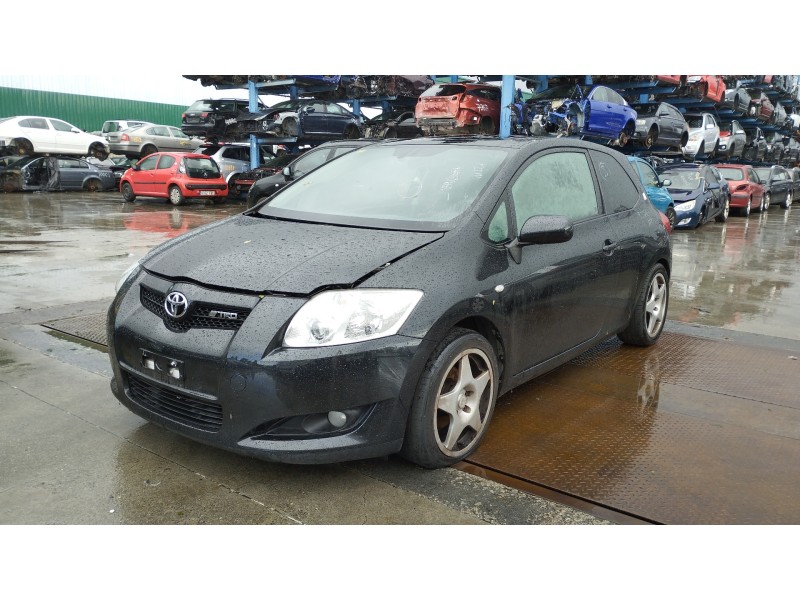 toyota auris del año 2008