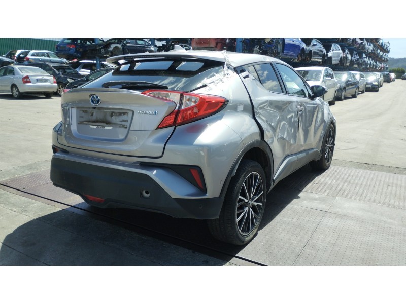 toyota c-hr del año 2017
