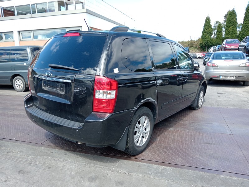 kia carnival del año 2011