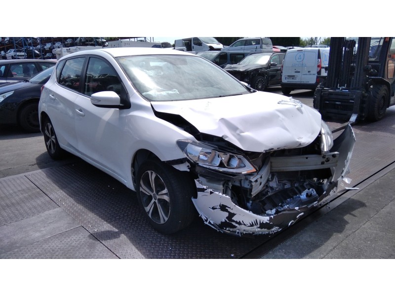 nissan pulsar (c13) del año 2015