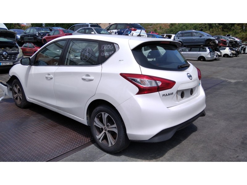 nissan pulsar (c13) del año 2015