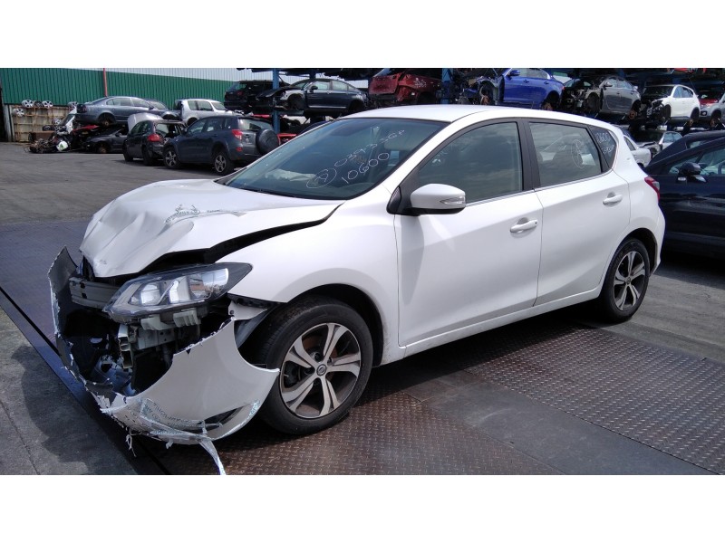 nissan pulsar (c13) del año 2015