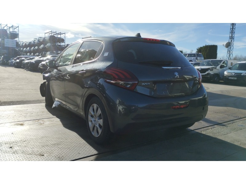 peugeot 208 del año 2017