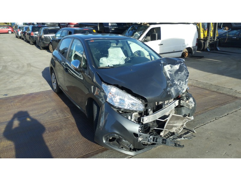 peugeot 208 del año 2017