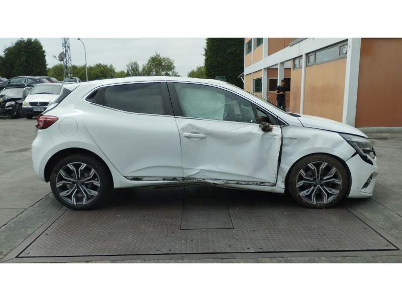 renault clio v (b7_) del año 2020