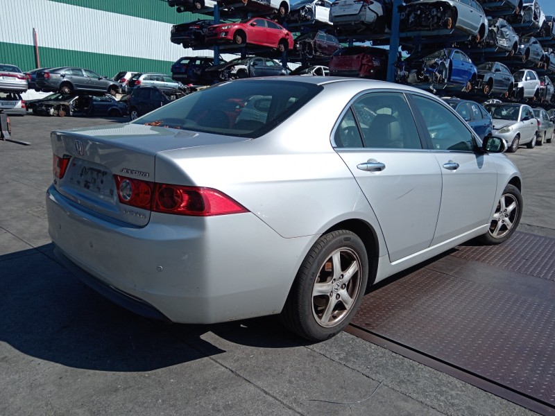honda accord berlina (cl/cn) del año 2004