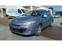 renault megane iii berlina 5 p del año 2005 2