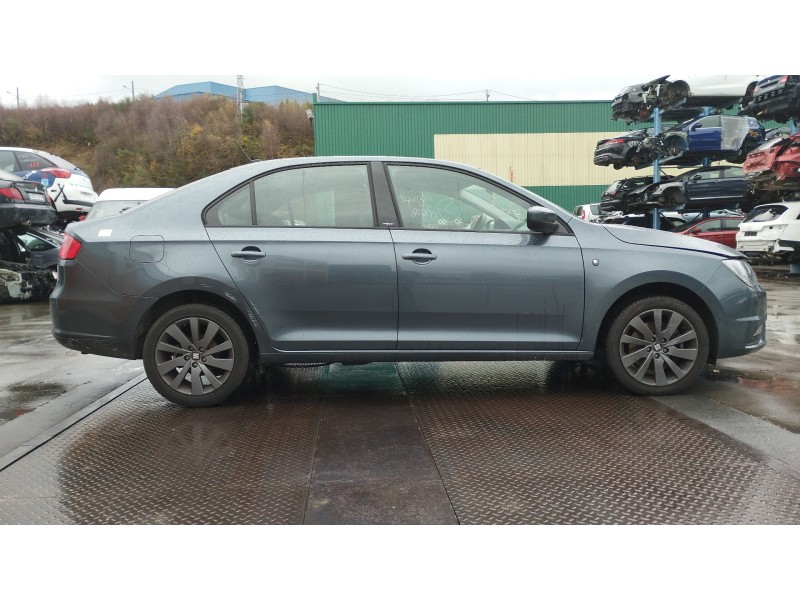 seat toledo (kg3) del año 2014