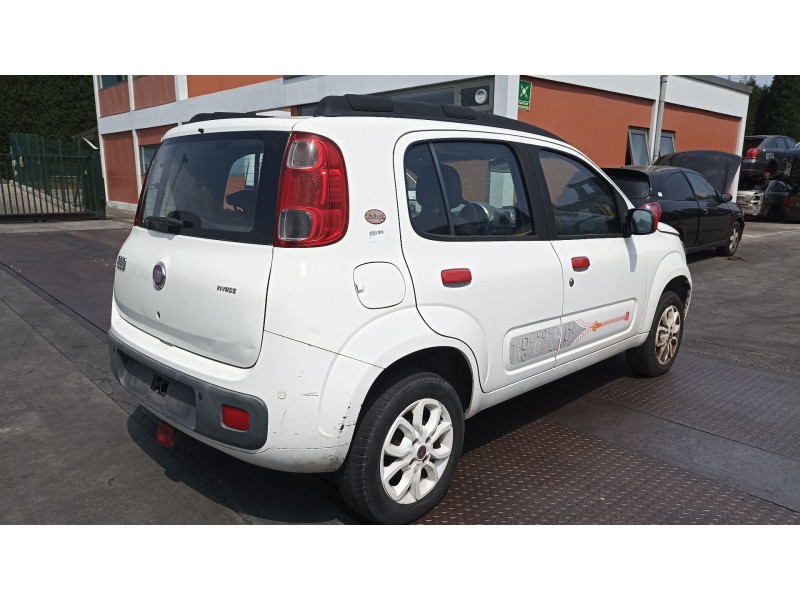 fiat uno del año 2015