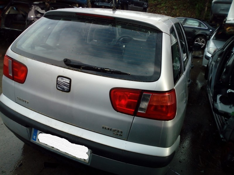 seat ibiza (6k1) del año 2001