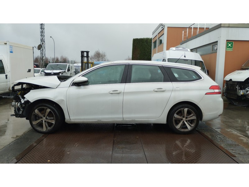 peugeot 308 sw del año 2015